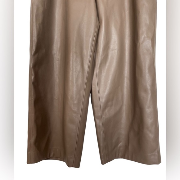 NWOT Chico’s Faux Leather Wide Leg Cropped Pants Tan Sz-2 (US Sz 12 / Large) - Picture 2 of 12